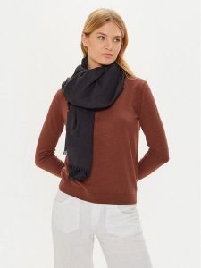 Guess Chusta AW5223 VIS03 Czarny. Czarne apaszki i chusty Guess, z aplikacjami, z materiału. Za 299,99 zł.