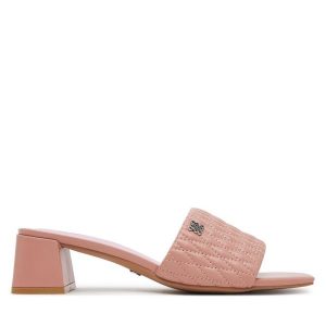 Klapki Nine West. Czerwone klapki Nine West, bez wzorów, bez obcasa. Za 179,99 zł.