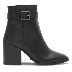 Botki GINO ROSSI. Czarne botki Gino Rossi, bez wzorów, bez obcasa, na słupku, bez zapięcia. Za 429,99 zł.