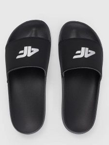 4F Klapki w kolorze czarnym rozmiar: 39. Czarne klapki 4f, bez wzorów, z otwartym noskiem, bez obcasa. Za 65,85 zł.