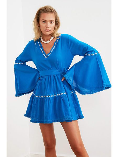 Trendyol Sukienka w kolorze niebieskim rozmiar: 38. Niebieskie sukienki Trendyol, bez wzorów, z bawełny, bez kołnierzyka, bez ramiączek, mini. Za 78,84 zł.