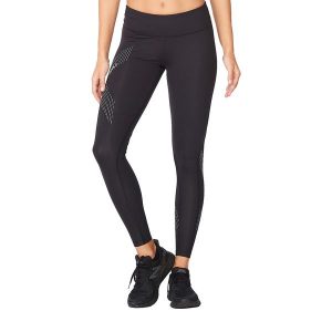 Legginsy treningowe damskie 2XU Force Mid-Rise Compression. Czarne legginsy 2XU, bez wzorów. Za 199,99 zł.