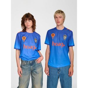 Koszulka domowa Hummel Orange County 2025/26. Białe bluzki Hummel, bez wzorów, sportowe, bez kołnierzyka, bez ramiączek. Za 340,00 zł.