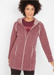 Długa bluza rozpinana z polaru, z kapturem. Czerwone bluzy bonprix, bez wzorów, z polaru, z kapturem. Za 169,99 zł.