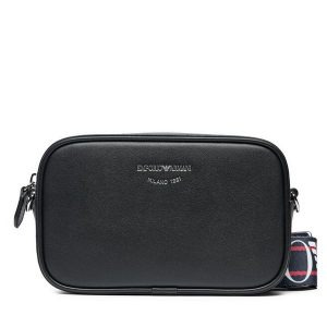 Torebka Emporio Armani. Czarne torebki klasyczne Emporio Armani, bez wzorów, bez dodatków. Za 664,99 zł.