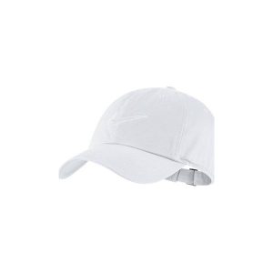 Czapka z daszkiem tenisowa Nike biała. Czapki marki Nike. Za 49,99 zł.