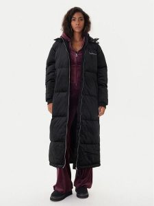 Juicy Couture Kurtka zimowa Century JCOIJ225552 Czarny Relaxed Fit. Czarne kurtki Juicy Couture, na zimę, m, bez wzorów, z syntetyku, bez kaptura. Za 569,99 zł.