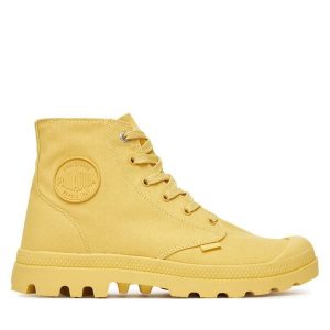 Trapery Palladium. Żółte buty zimowe Palladium, bez obcasa, bez zapięcia. Za 249,99 zł.