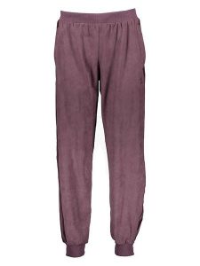 Adidas Spodnie dresowe w kolorze fioletowym rozmiar: 34. Różowe spodnie dresowe ADIDAS, bez wzorów, z dresówki. Za 110,04 zł.