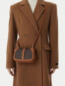 Nine West Torebka CEO-SILK LINE-KY500 Brązowy. Brązowe listonoszki Nine West, bez wzorów, ze skóry, bez dodatków. Za 199,99 zł.