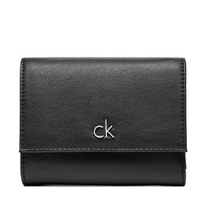 Portfel Calvin Klein. Czarne portfele Calvin Klein, bez wzorów. Za 169,99 zł.