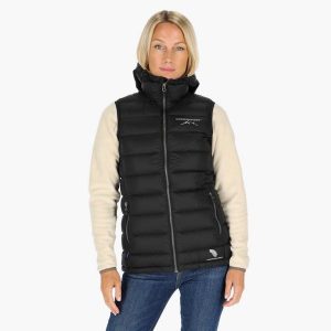 Kamizelka turystyczna damska Swedemount Östersund Down Vest wodoodporna. Czarne kamizelki SWEDEMOUNT, bez wzorów, z puchu, bez kołnierzyka, bez ramiączek, bez kaptura. Za 399,99 zł.