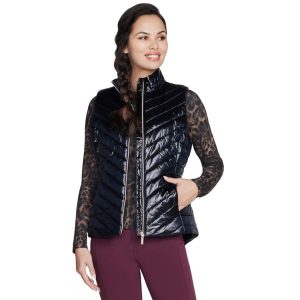 Kamizelka turystyczna damska GO Shield Shine Vest. Czarne kamizelki Skechers, l, bez wzorów, z poliesteru, bez kołnierzyka, bez ramiączek, bez kaptura. Za 249,99 zł.