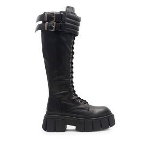 Kozaki Jenny Fairy. Czarne kozaki Jenny Fairy, bez wzorów, bez obcasa, na płaskiej podeszwie, bez zapięcia. Za 249,99 zł.