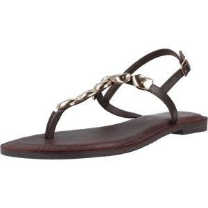 Sandały CARMELA 163293C Brązowy. Brązowe buty trekkingowe Carmela, ze skóry, bez zapięcia. Za 208,99 zł.