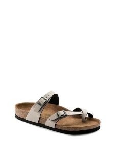 Birkenstock Japonki w kolorze szarym rozmiar: 39. Szare klapki Birkenstock, bez wzorów, z materiału, z otwartym noskiem, bez obcasa. Za 250,95 zł.