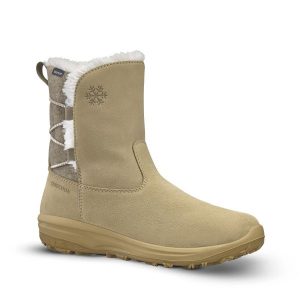 Buty turystyczne damskie Quechua NH500 skóra. Czarne buty trekkingowe QUECHUA, z futra, bez zapięcia. Za 299,99 zł.