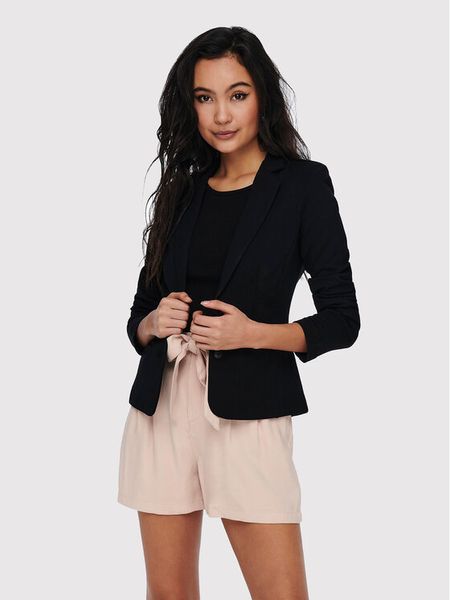 ONLY Marynarka Poptrash 15153144 Czarny Regular Fit. Czarne marynarki i żakiety ONLY, xs, bez wzorów, z syntetyku. Za 153,99 zł.