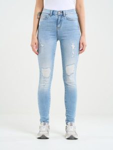 Jeansy damskie z wysokim stanem z przetarciami jasnoniebieskie Adela High Waist 156. Niebieskie jeansy Big Star, z jeansu. W wyprzedaży za 249,99 zł.