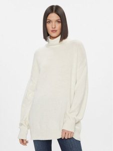 Kontatto Golf 3M1085 Biały Oversize. Białe swetry oversize Kontatto, m, bez wzorów, z syntetyku, bez ramiączek. Za 449,99 zł.