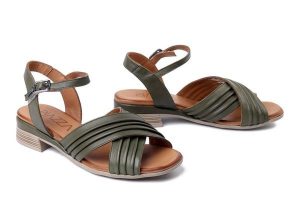 PIAZZA 910318-07 grun, sandały damskie. Zielone sandały Piazza, bez wzorów, ze skóry, bez obcasa, na obcasie, bez zapięcia. Za 254,92 zł.