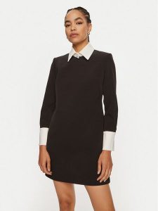 ACCESS FASHION Sukienka codzienna 44-3010-201 Czarny Regular Fit. Czarne kombinezony ACCESS FASHION, bez wzorów, z syntetyku, bez kołnierzyka, bez ramiączek. Za 449,99 zł.