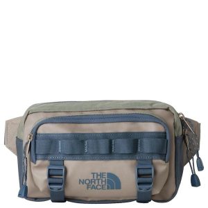 Saszetka turystyczna biodrowa The North Face Base Camp Lumbar. Szare nerki i saszetki The North Face, bez wzorów, z materiału. Za 228,00 zł.