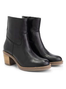 TRAVELIN' Skórzane botki "Morlaix" w kolorze czarnym rozmiar: 39. Czarne botki Travelin', bez wzorów, bez obcasa, bez zapięcia. Za 548,95 zł.