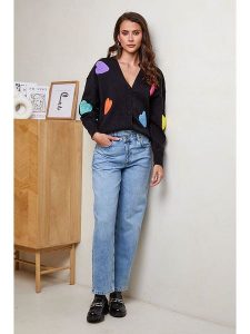 Soft Cashmere Kardigan w kolorze czarnym rozmiar: 38/40. Czarne kardigany Soft Cashmere, z aplikacjami, z kaszmiru, bez ramiączek. Za 104,99 zł.