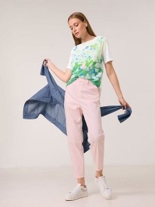 Gerry Weber Koszulka w kolorze białym rozmiar: 36. Białe bluzki Gerry Weber, bez wzorów, bez kołnierzyka, bez ramiączek. Za 79,03 zł.