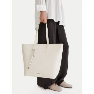 Torebka Lasocki. Shopper bag Lasocki, bez wzorów, bez dodatków. Za 199,99 zł.