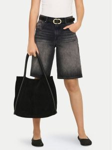 ONLY Szorty jeansowe Mate Reg 15340976 Czarny Regular Fit. Czarne szorty ONLY, bez wzorów, z bawełny. Za 189,99 zł.