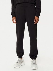 Armani Exchange Spodnie dresowe XW000089 AF10172 UC001 Czarny Regular Fit. Czarne spodnie dresowe Armani Exchange, m, bez wzorów, z bawełny. Za 319,99 zł.