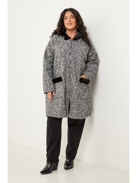 Curvy Lady Kurtka przejściowa w kolorze szarym rozmiar: 44/46. Szare kurtki Curvy Lady, bez wzorów, bez kaptura. Za 161,73 zł.
