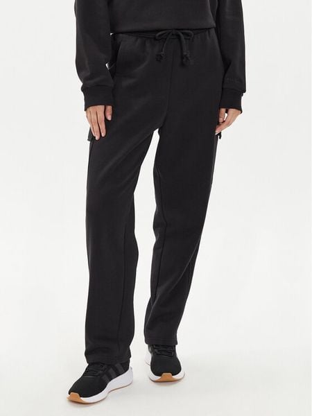 Adidas Spodnie dresowe ALL SZN Fleece Cargo IW1215 Czarny Loose Fit. Czarne spodnie dresowe ADIDAS, xs, bez wzorów, z dresówki. Za 169,99 zł.