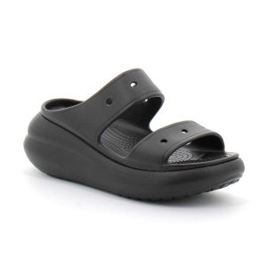 Klapki damskie na platformie Crocs CRUSH. Czarne klapki Crocs, bez wzorów, bez obcasa, na platformie. W wyprzedaży za 199,00 zł.