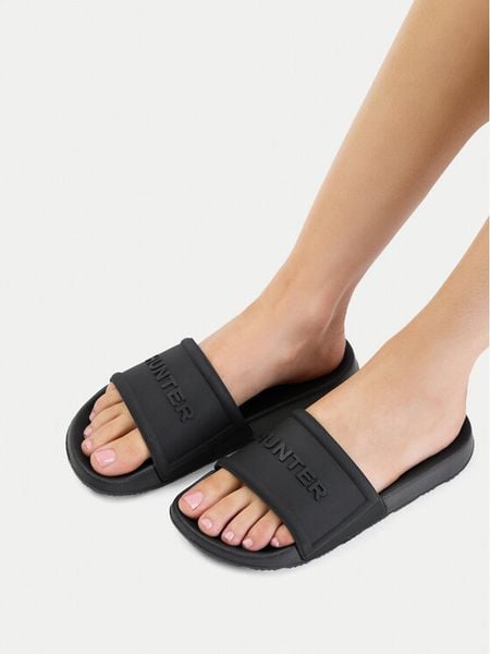 Hunter Klapki CEO-3C048 Czarny. Czarne klapki Hunter, bez wzorów, z syntetyku, bez obcasa. Za 119,99 zł.