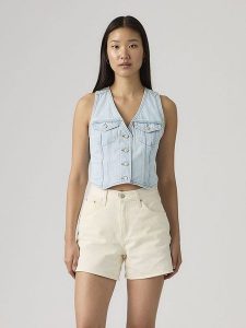 Levi's Kamizelka dżinsowa w kolorze błękitnym rozmiar: L. Niebieskie kamizelki Levi's®, l, bez wzorów, z bawełny, bez kołnierzyka, bez ramiączek, bez kaptura. Za 134,95 zł.
