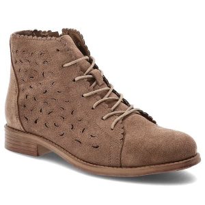 Brązowe Botki S.Barski Stylowe Obuwie Damskie. Brązowe botki S.BARSKI, w ażurowe wzory, bez obcasa, bez zapięcia. Za 161,99 zł.