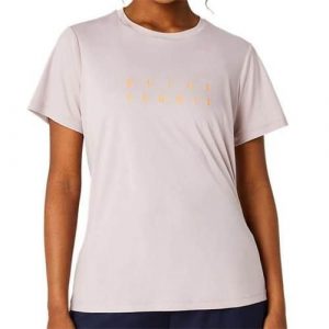 Koszulka treningowa damska Asics Court Graphic Tee. Czerwone bluzki ASICS, l, bez wzorów, sportowe, bez kołnierzyka, bez ramiączek. Za 178,00 zł.