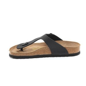 Japonki damskie Birkenstock 043691. Czarne klapki Birkenstock, bez wzorów, z jeansu, bez obcasa. Za 406,25 zł.
