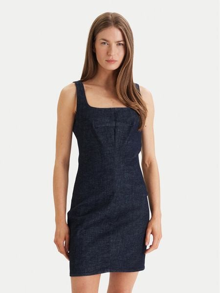 Calvin Klein Sukienka codzienna Sculpt LV047F793G Granatowy Slim Fit. Niebieskie sukienki Calvin Klein, na co dzień, xs, bez wzorów, z syntetyku, bez kołnierzyka, bez ramiączek, proste. Za 529,99 zł.