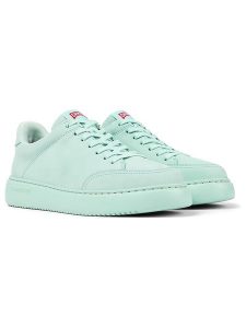 Camper Skórzane sneakersy w kolorze turkusowym rozmiar: 36. Niebieskie trampki Camper, bez wzorów, ze skóry, bez zapięcia. Za 214,70 zł.