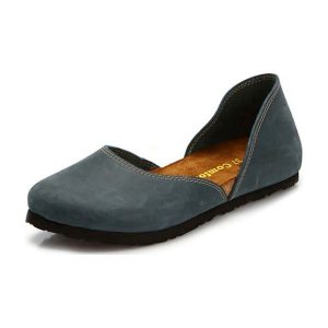 Comfortfusse Skórzane baleriny w kolorze granatowym rozmiar: 39. Niebieskie balerinki Comfortfüße, bez wzorów, z nubiku, z okrągłym noskiem, bez obcasa, bez zapięcia. Za 266,66 zł.