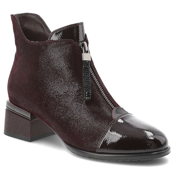 Botki damskie S. Barski, skórzane na klocku we wzorki z okrągłym noskiem i na zamek, wino, CR52-700. Czerwone botki S.BARSKI, na zimę, bez wzorów, z okrągłym noskiem, bez obcasa, na obcasie, bez zapięcia. Za 309,00 zł.