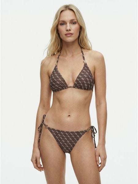 Guess Dół od bikini E6GO29 KCBJ0 Brązowy. Brązowe bikini Guess, z aplikacjami, z syntetyku. Za 229,99 zł.