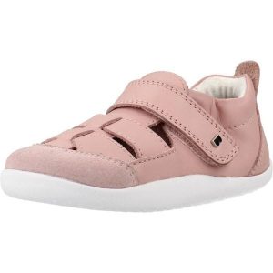 Sandały BOBUX BQ10667QIPLE SANDALIA MARIS Rose. Czerwone sandały BOBUX, bez wzorów, ze skóry, bez obcasa, bez zapięcia. Za 242,99 zł.