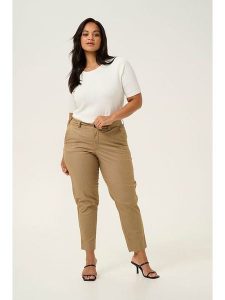 Kaffe Spodnie chino "Leana" w kolorze karmelowym rozmiar: 48. Brązowe chinosy Kaffe, bez wzorów, z podwyższonym stanem. Za 208,99 zł.