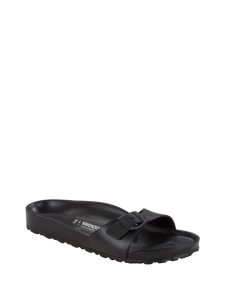Birkenstock Klapki w kolorze czarnym rozmiar: 37. Czarne klapki Birkenstock, bez wzorów, z otwartym noskiem, bez obcasa. Za 187,45 zł.