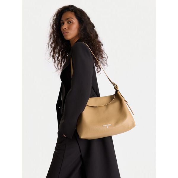 Torebka Patrizia Pepe. Brązowe torebki klasyczne Patrizia Pepe, bez wzorów, bez dodatków. Za 649,99 zł.